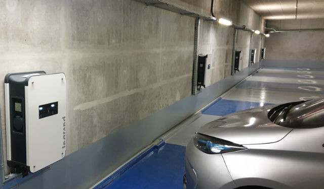 Installation de recharge pour véhicules électriques : Conception Réalisation Electrique CRE