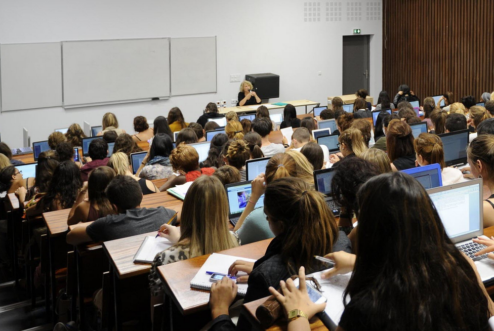 Renseignements : Université Panthéon-Assas